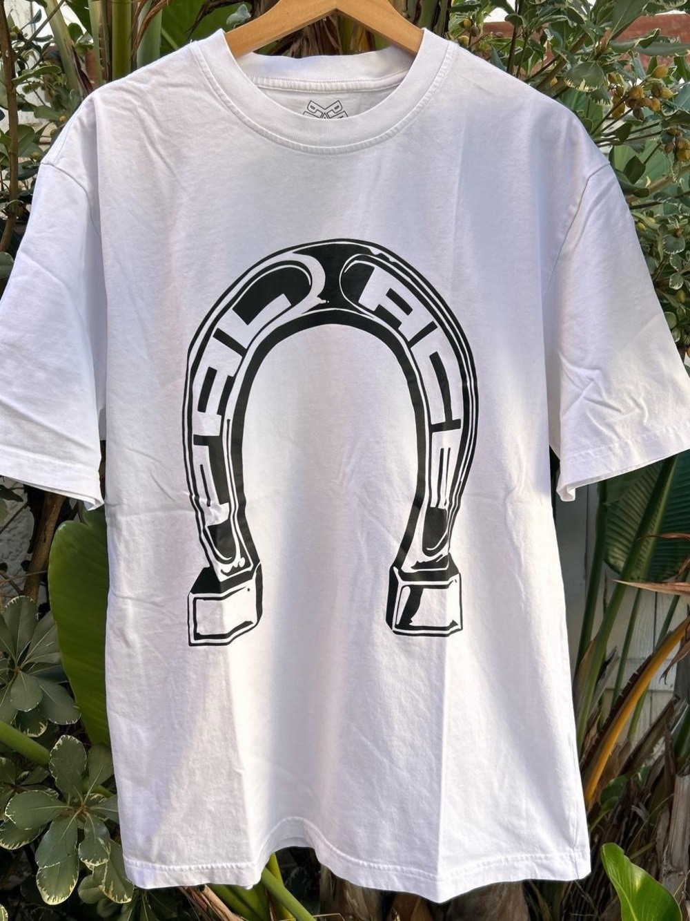 Palace Skateboards Horseshoe T Shirt White Black Logo Graphic XL